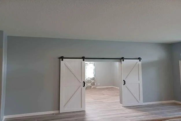 Remodeling crew from Mr Zee FL working on a Brandon home