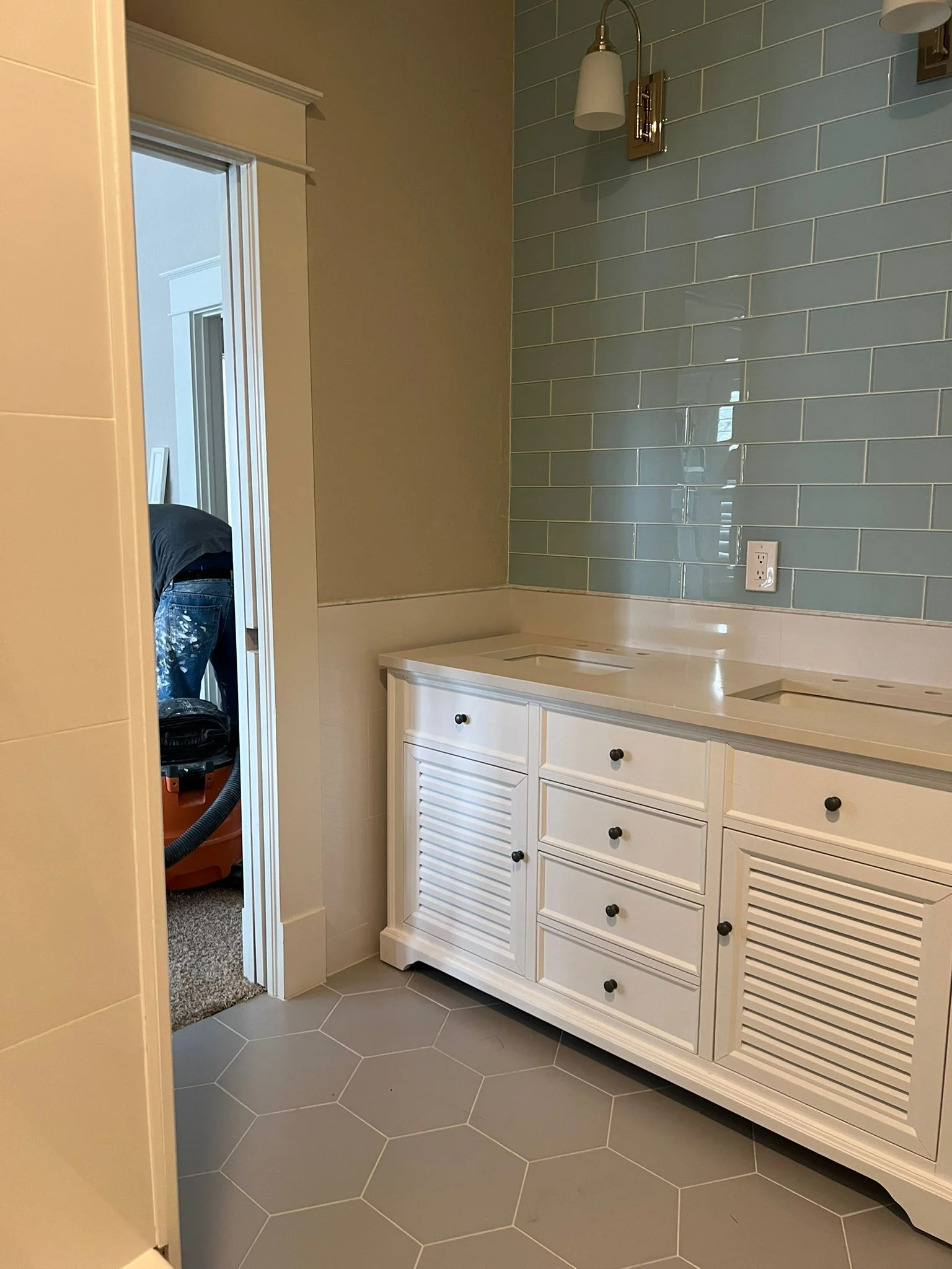 Cabinet remodeling Brandon FL custom kitchen cabinets